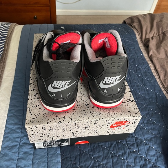 Air Jordan 4 Bred Reimagined - Picture 2 of 5